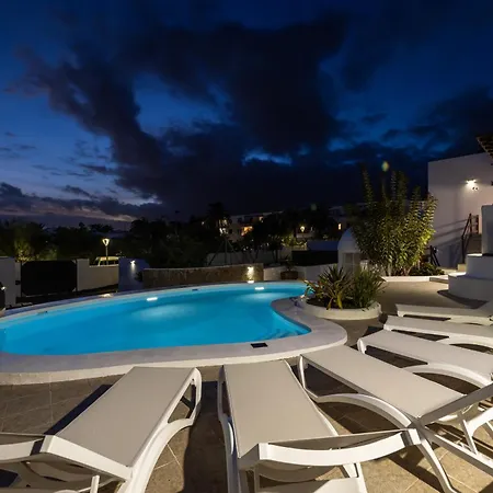 Careva 2 - Vipvipvillas *
